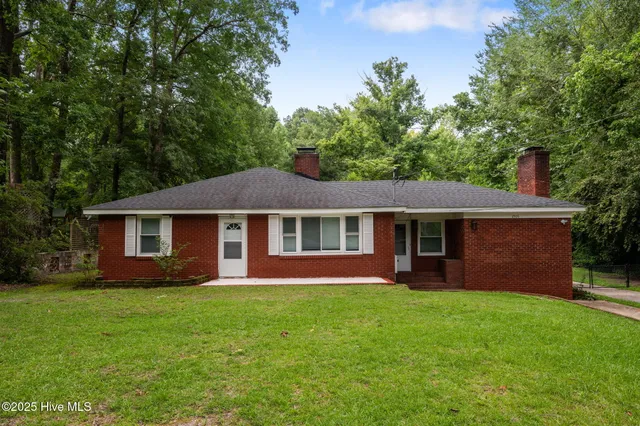 $269,900 | 2506 Madison Circle, Greenville, NC 27858