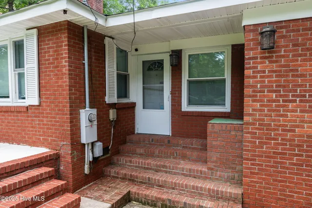 $269,900 | 2506 Madison Circle, Greenville, NC 27858