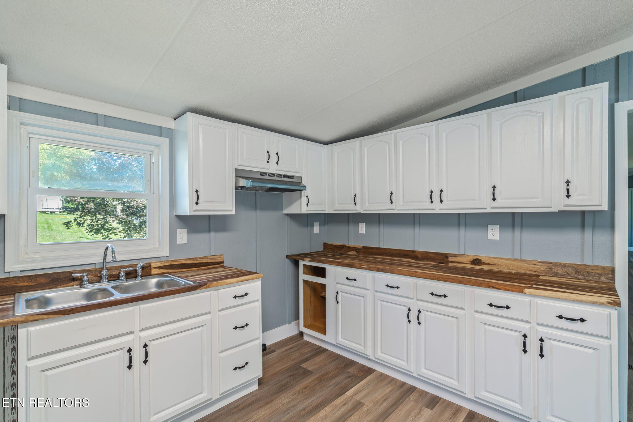 180 McCarty Road La Follette, TN 37766 - Photo 20 of 38 23-web-or-mls-180 McCarty Road-24