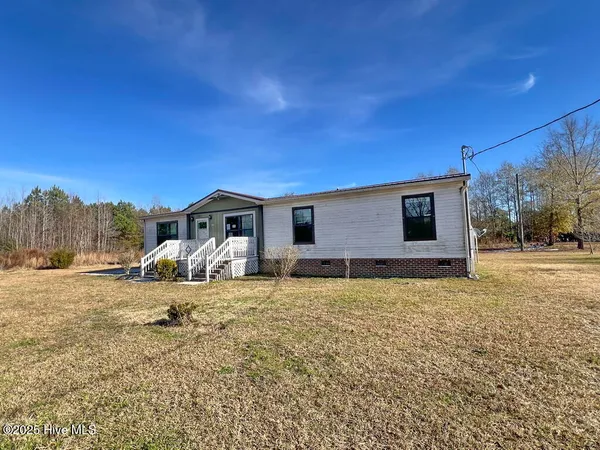 $99,000 | 122 Riddick Avenue, Hobgood, NC 27843