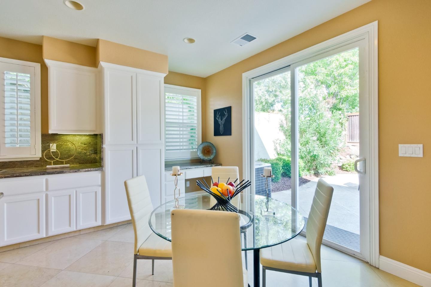 801 Pipers Brook Court San Ramon, CA 94582 - Photo 25 of 78 a living room with furniture and a window