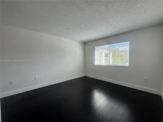 $2,650 | 4370 Northwest 107th Avenue, Unit 205, Doral, FL 33178