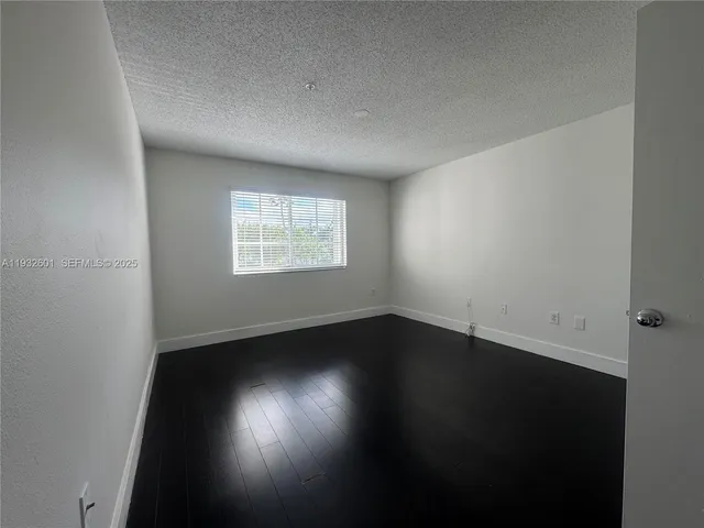 $2,650 | 4370 Northwest 107th Avenue, Unit 205, Doral, FL 33178