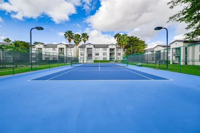 $2,650 | 4370 Northwest 107th Avenue, Unit 205, Doral, FL 33178