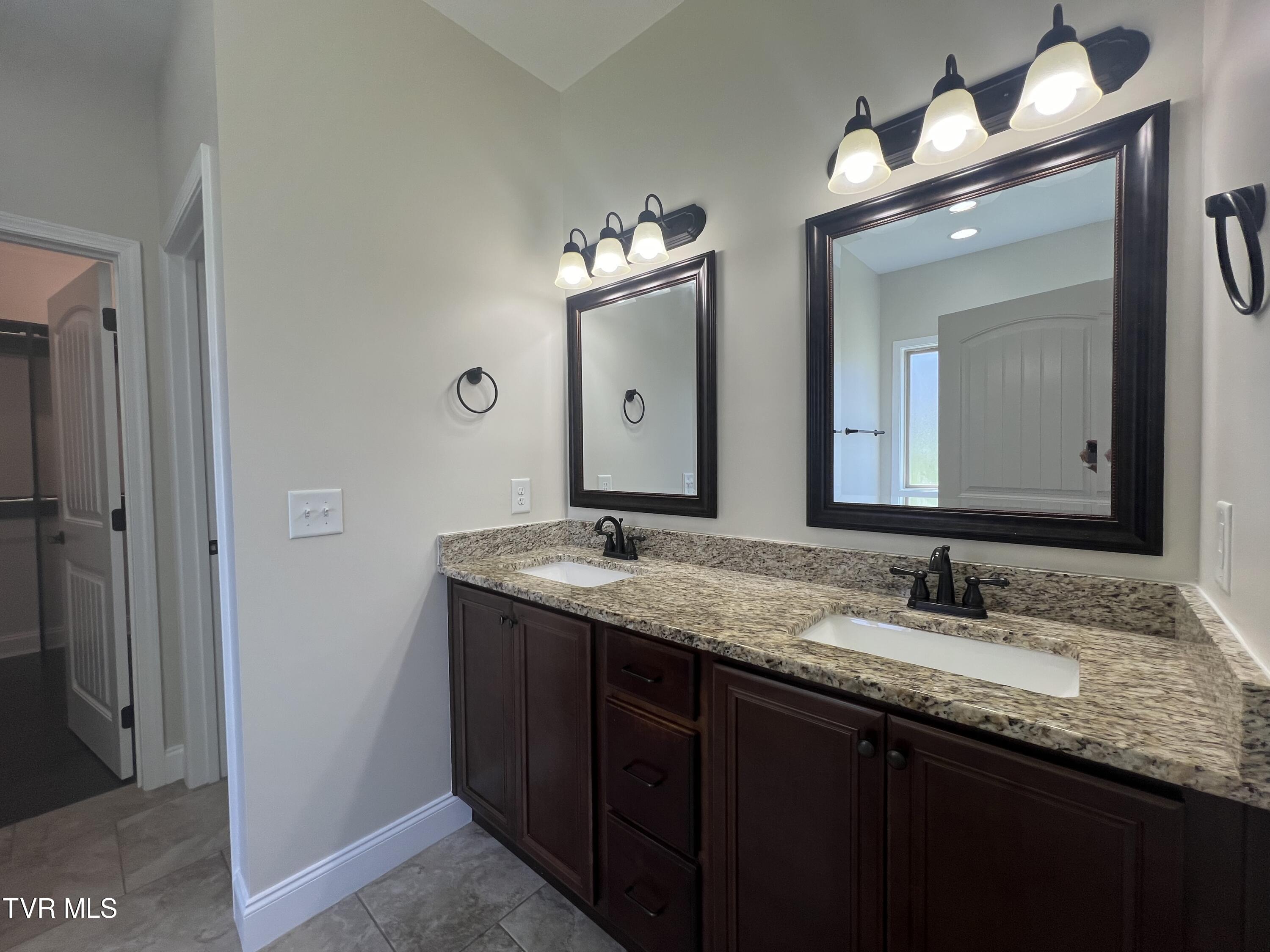 3116 London Road Kingsport, TN 37664 - Photo 30 of 52 IMG_8902