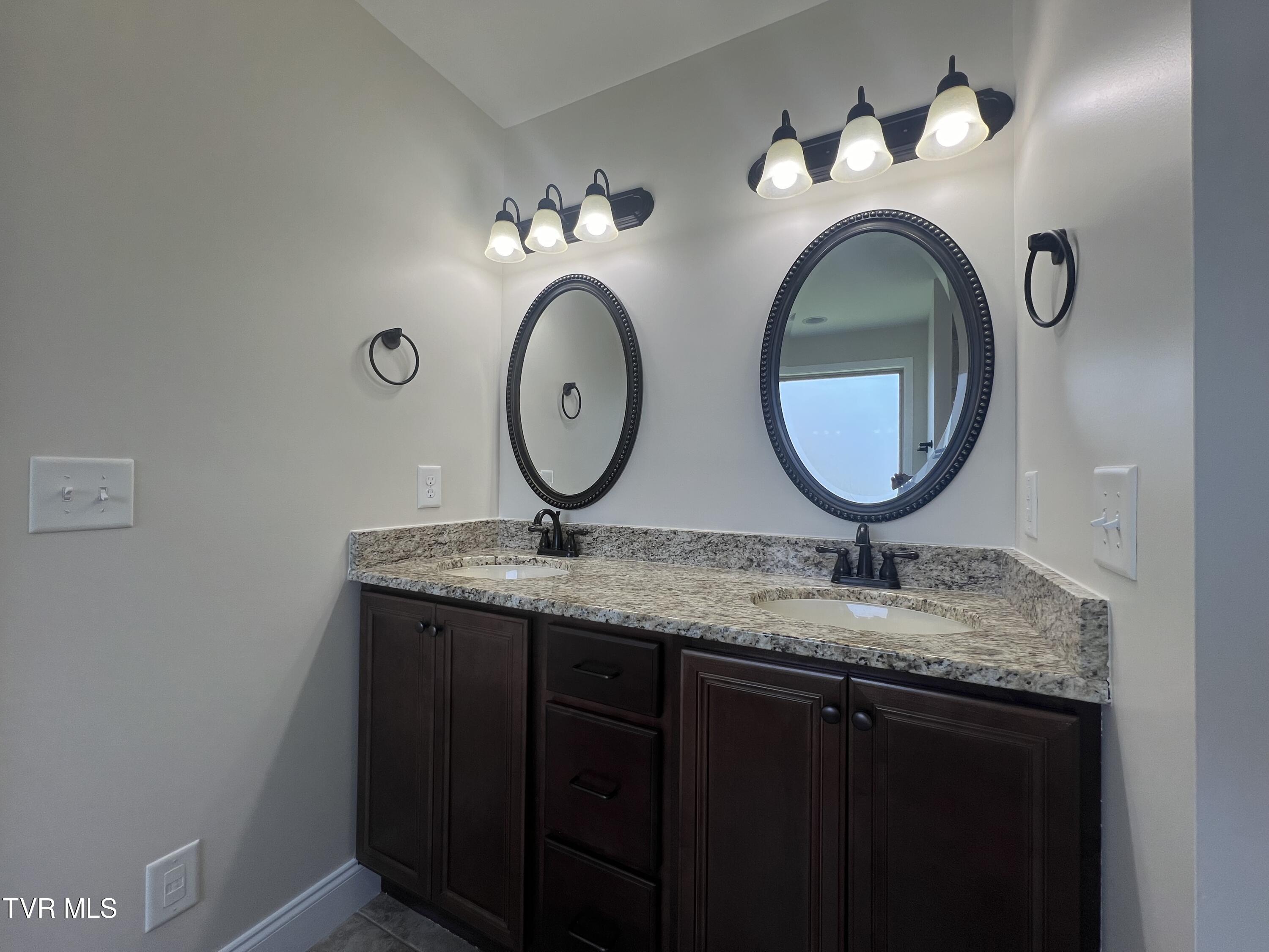 3116 London Road Kingsport, TN 37664 - Photo 43 of 52 IMG_8918