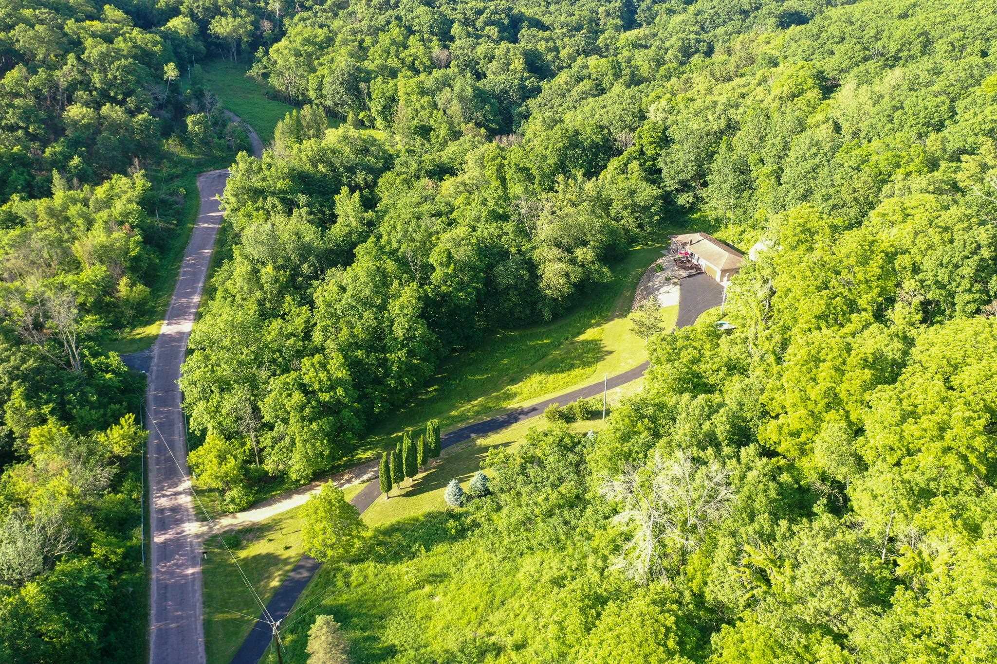 12258 South Round River Spring Green Spring Green, WI 53588 - Photo 57 of 60