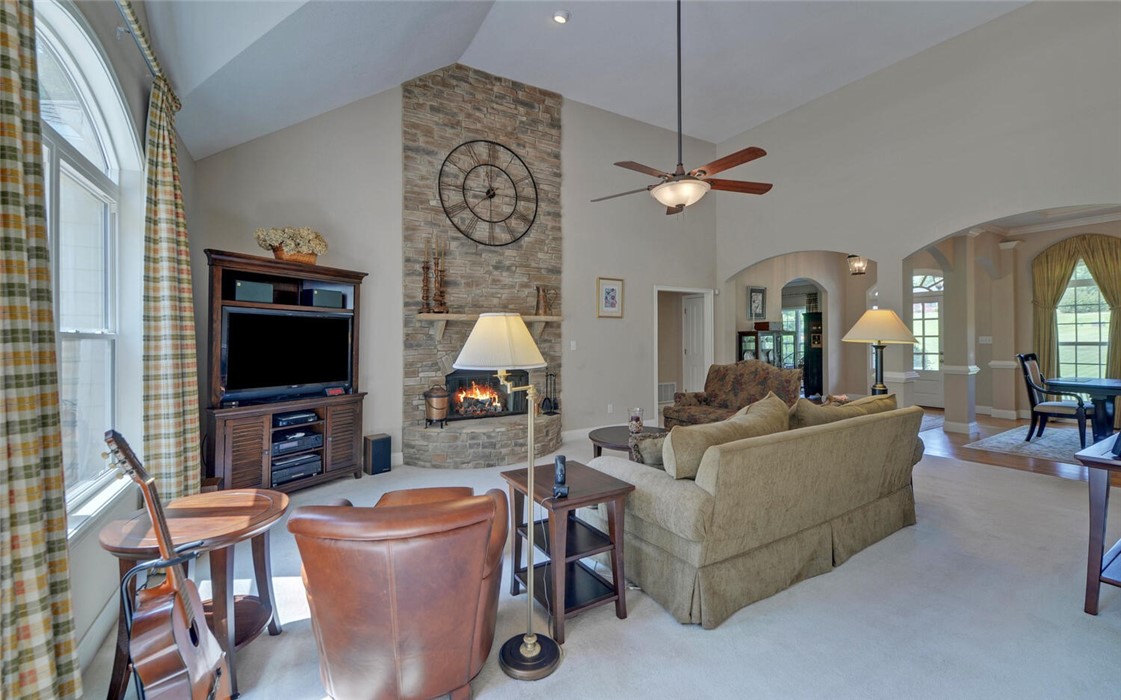 368 Lake Pointe Road Hartwell, GA 30643 - Photo 8 of 50 Gallery Image 8