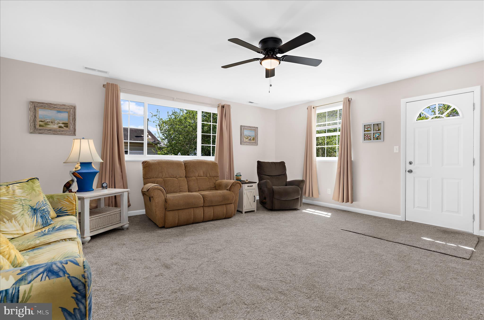 137 Arundel Road Pasadena, MD 21122 - Photo 6 of 55