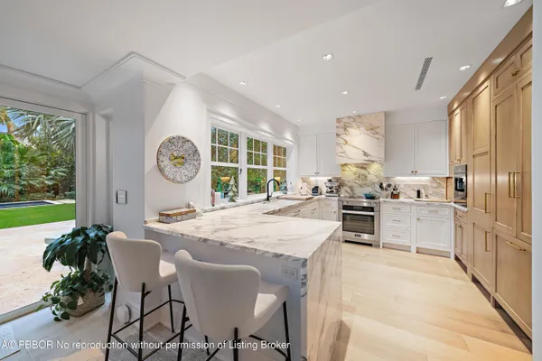 $11,995,000 | 160 Chilean Avenue, Palm Beach, FL 33480