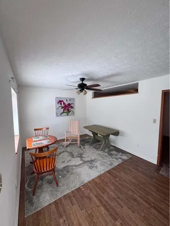 $1,200 | 5306 Pinetree Drive, Fort Pierce, FL 34982