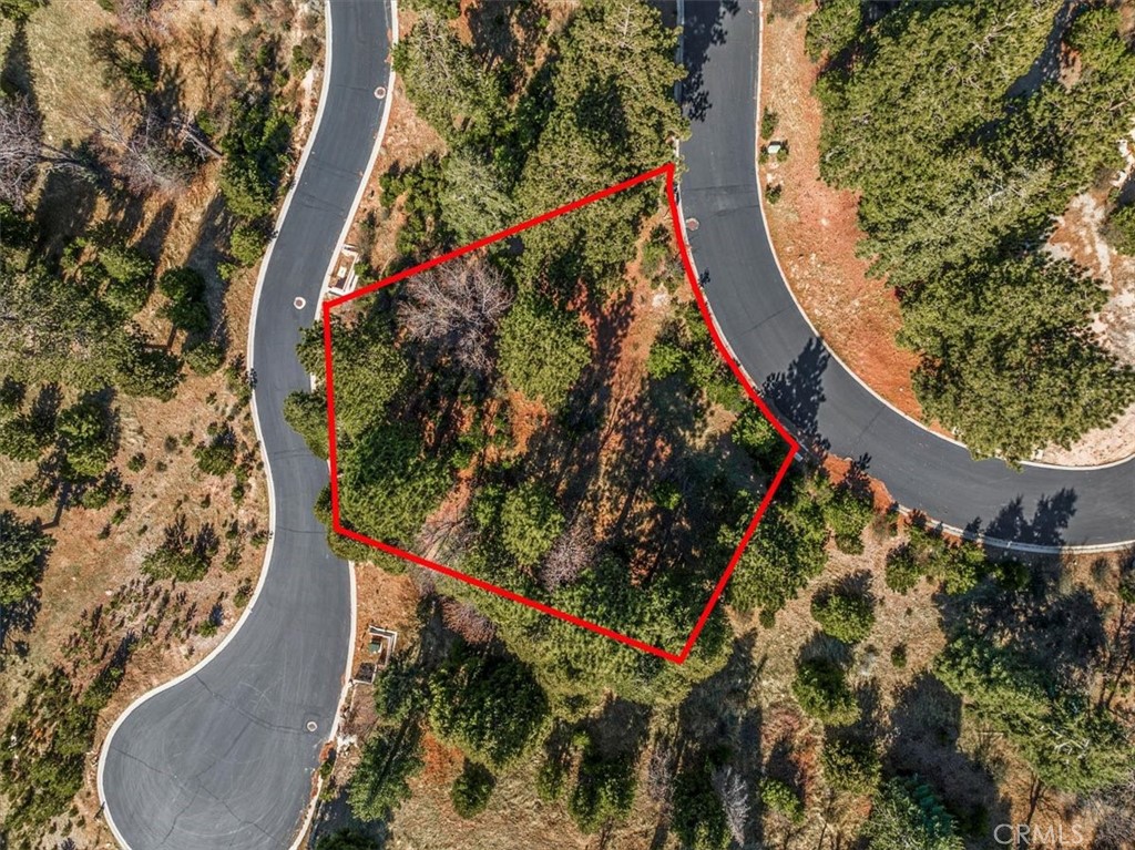 109 Mill Pond Road Lake Arrowhead, CA 92352 - Photo 2 of 43