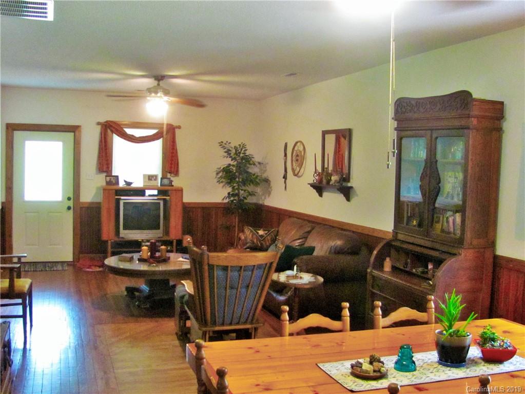 745 McKnight Road Smyrna, SC 29743 - Photo 4 of 19 Gallery Image 4