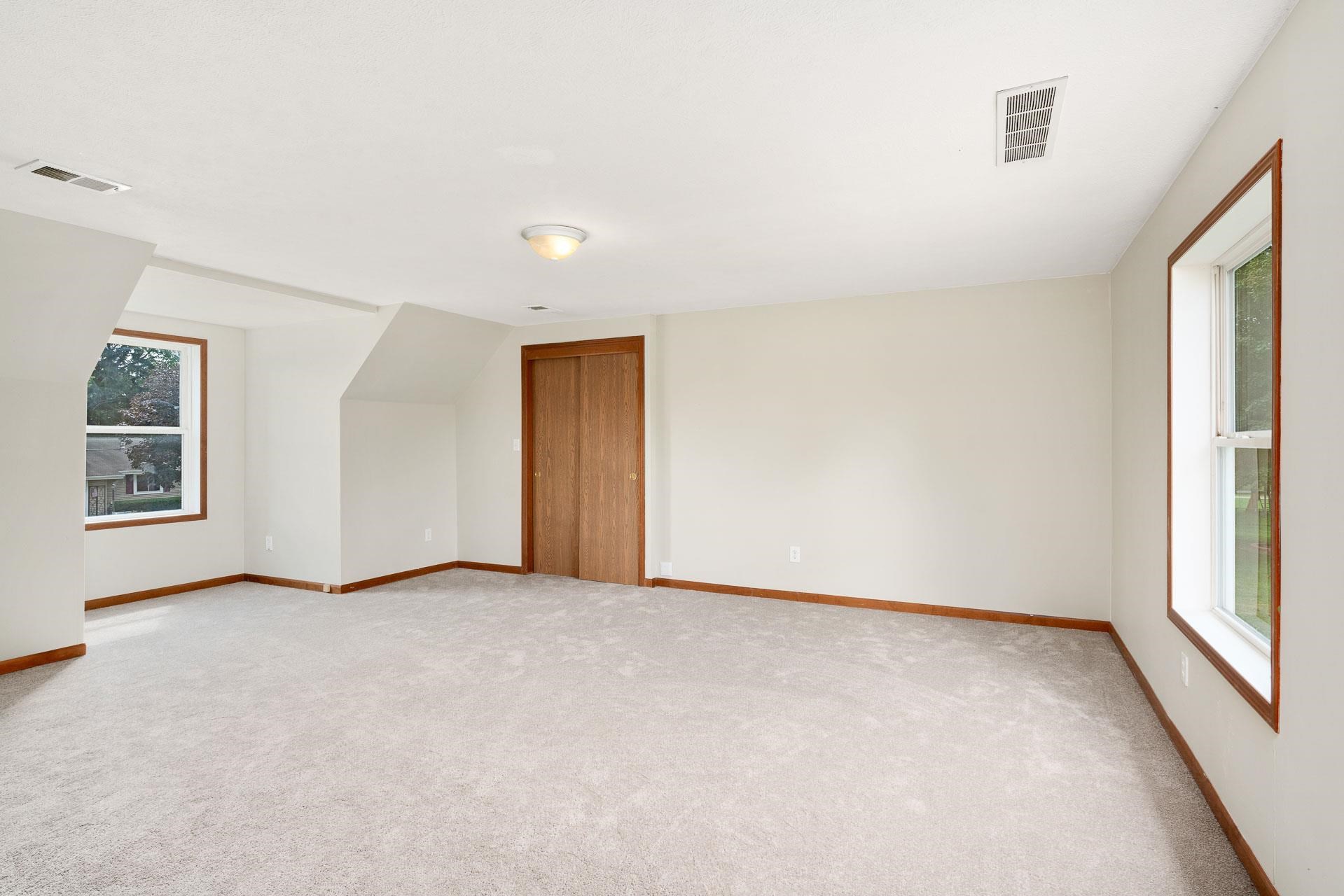 2305 Bashor Road Goshen, IN 46526 - Photo 14 of 20 Gallery Image 14