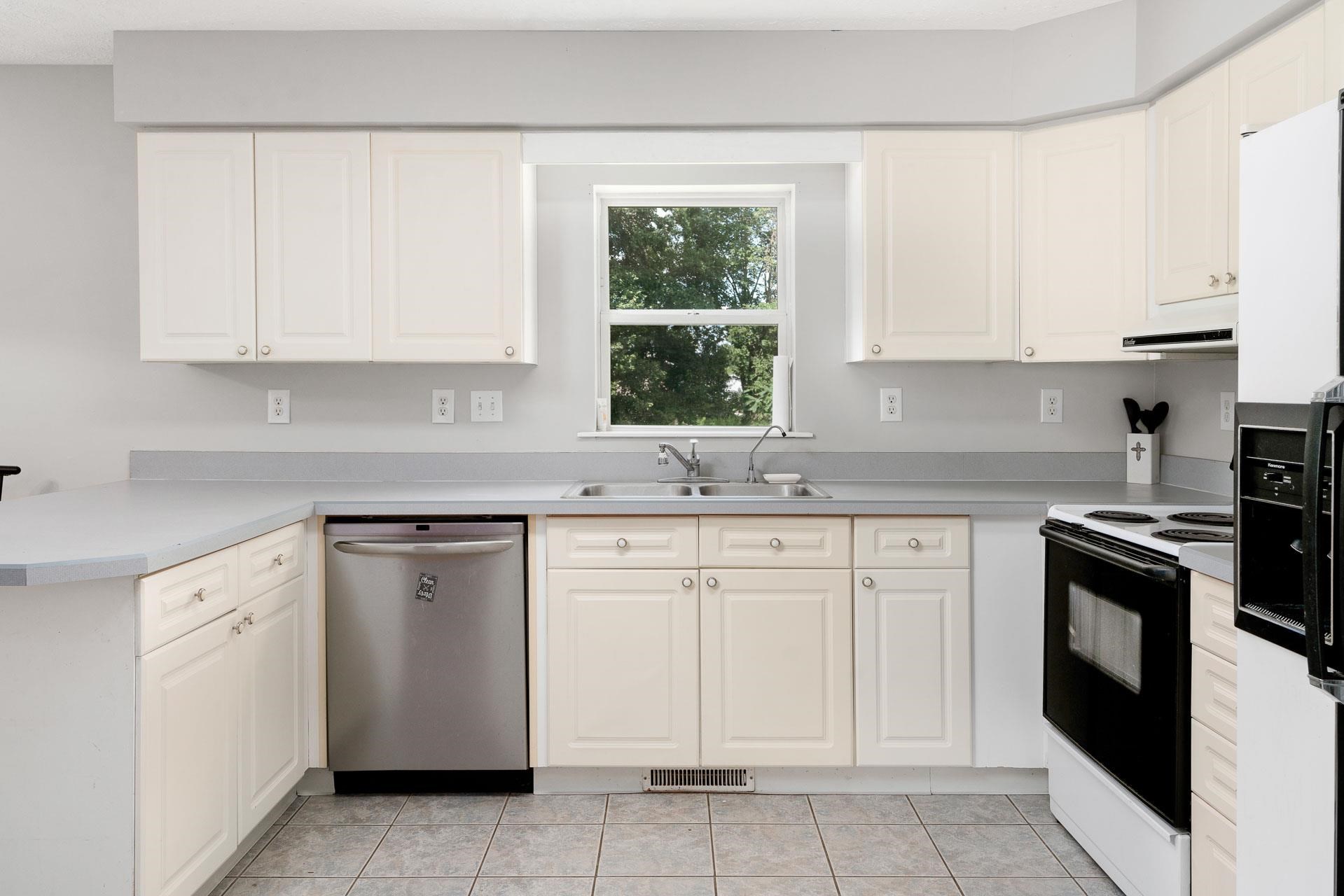 2305 Bashor Road Goshen, IN 46526 - Photo 4 of 20 Gallery Image 4