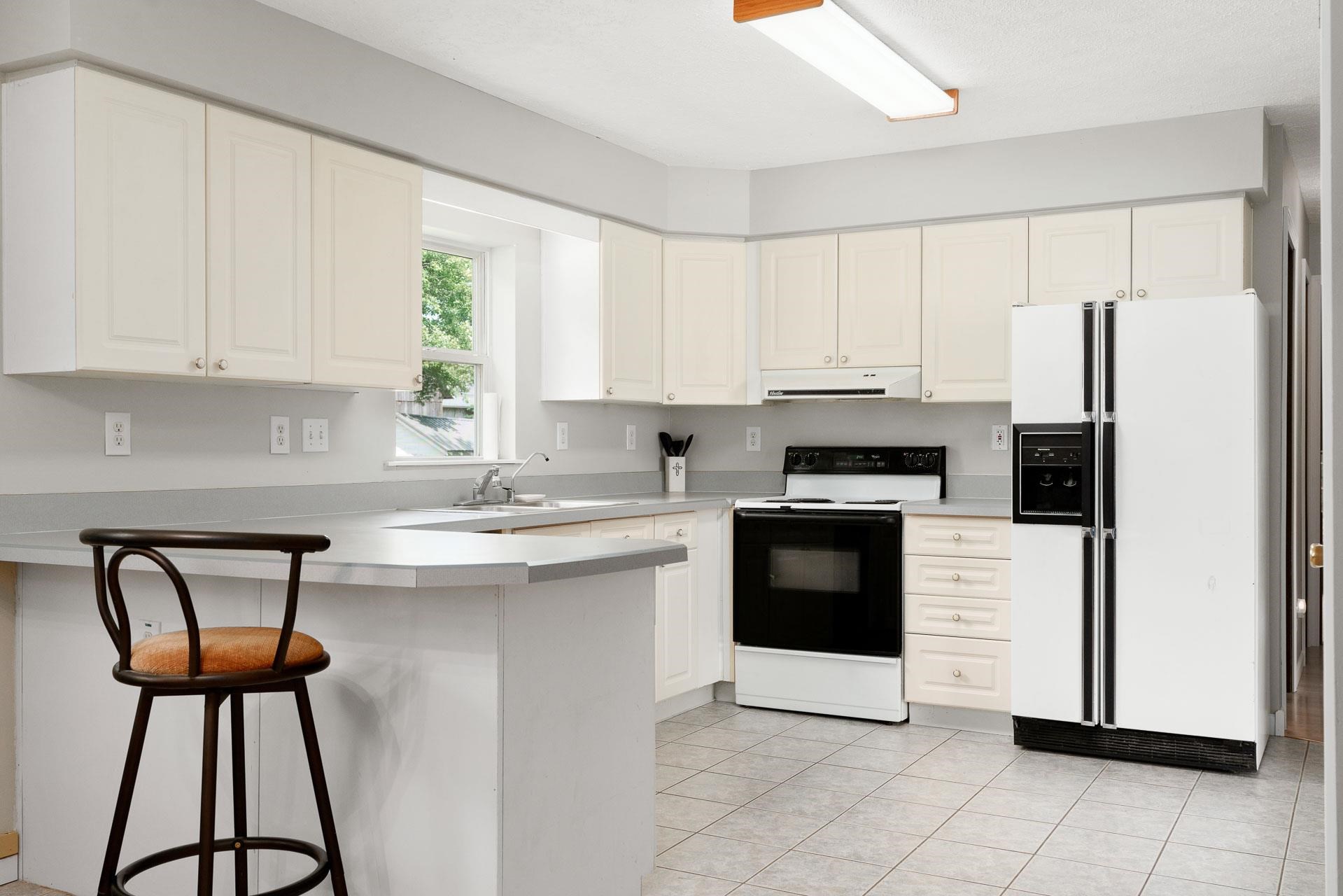 2305 Bashor Road Goshen, IN 46526 - Photo 5 of 20 Gallery Image 5