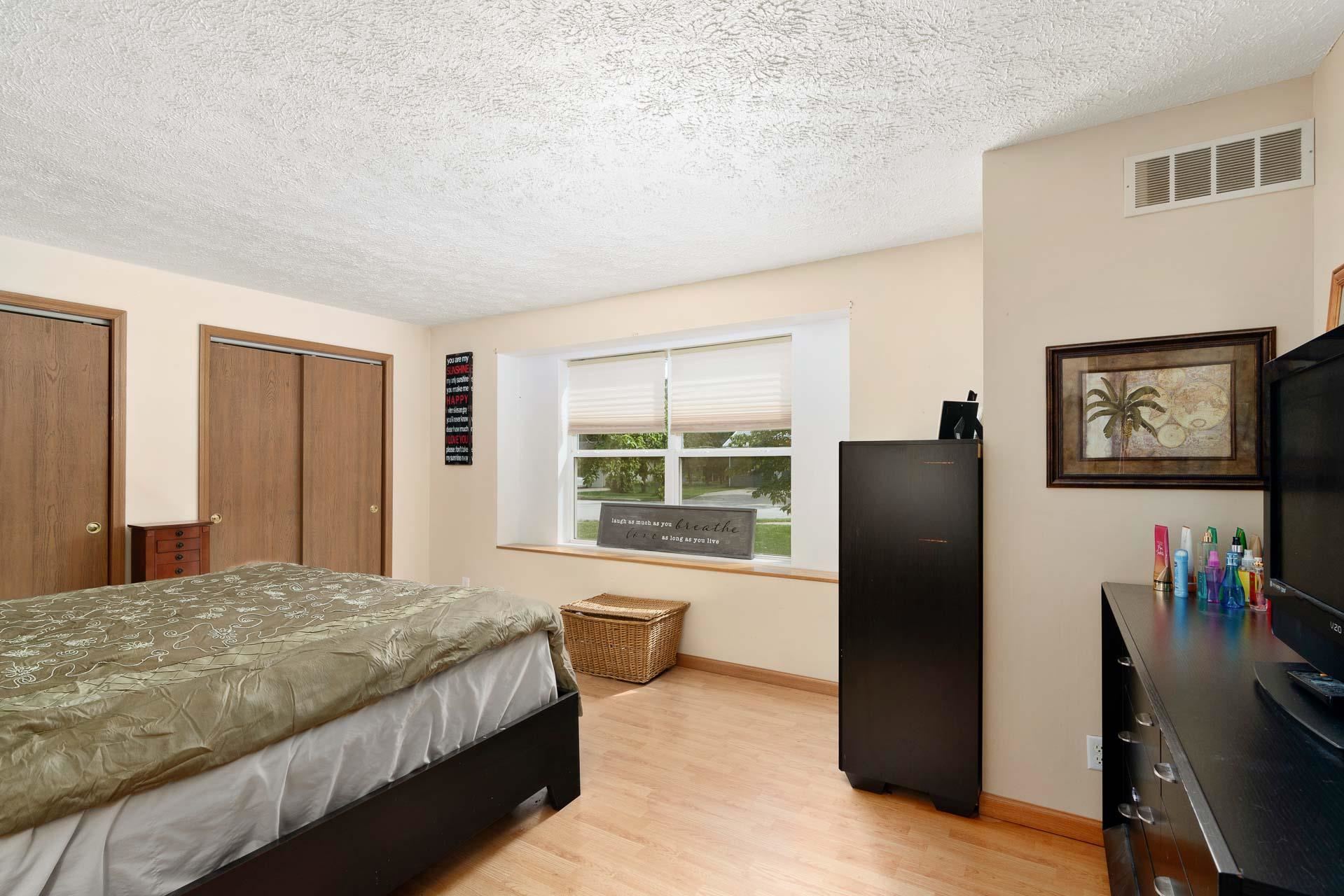 2305 Bashor Road Goshen, IN 46526 - Photo 10 of 20 Gallery Image 10