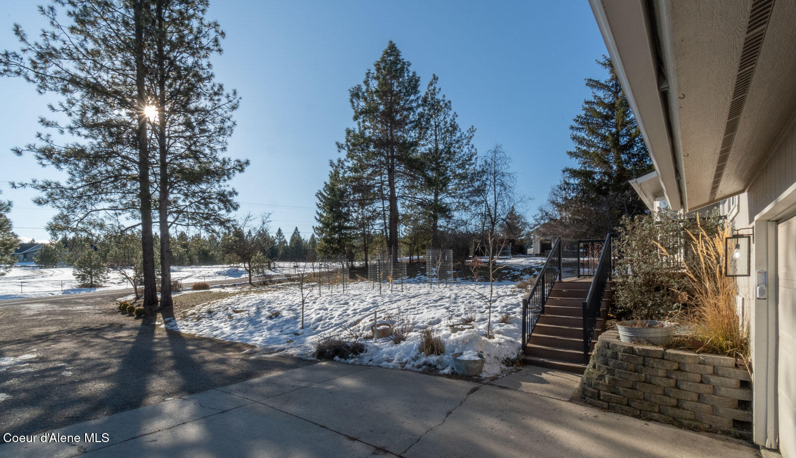 17783 West Rice Avenue Post Falls, ID 83854 - Photo 2 of 26 _D514060