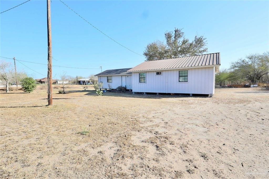 22205 Lane Road Edinburg, TX 78541 - Photo 15 of 17