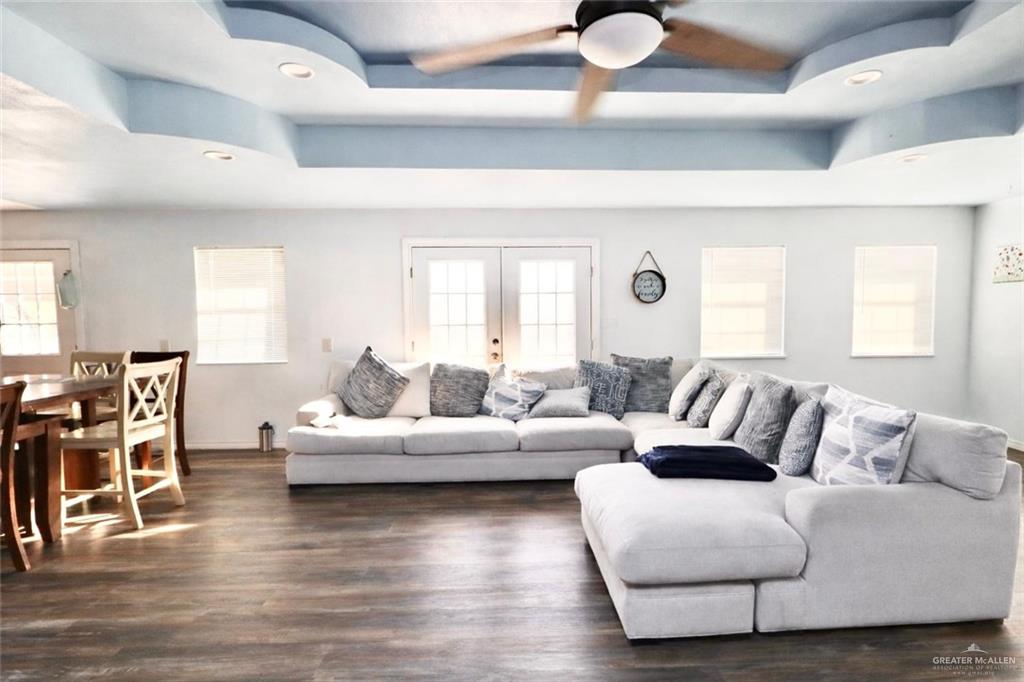 22205 Lane Road Edinburg, TX 78541 - Photo 5 of 17