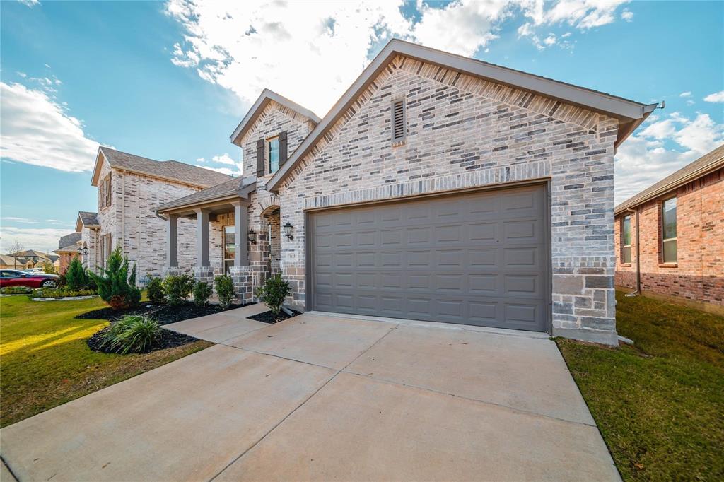 1113 Sheldon Drive Anna, TX 75409 - Photo 2 of 35 a view of a house with a yard