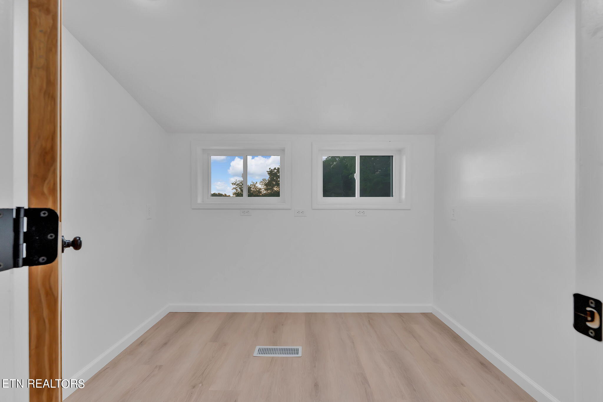 5190 Baileyton Road Greeneville, TN 37745 - Photo 52 of 58 Flex Space