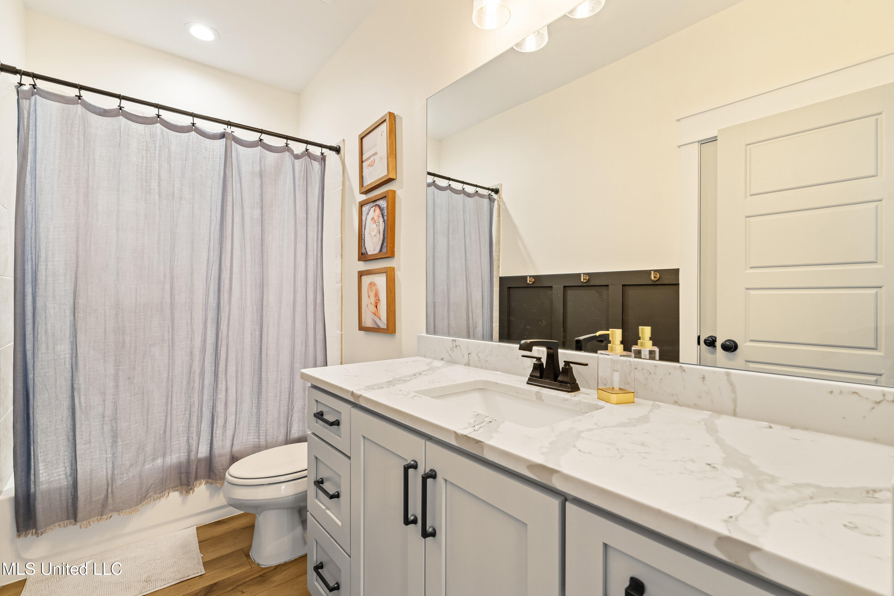 1394 Stone Gate Drive Hernando, MS 38632 - Photo 14 of 41 14__dsc1128_print