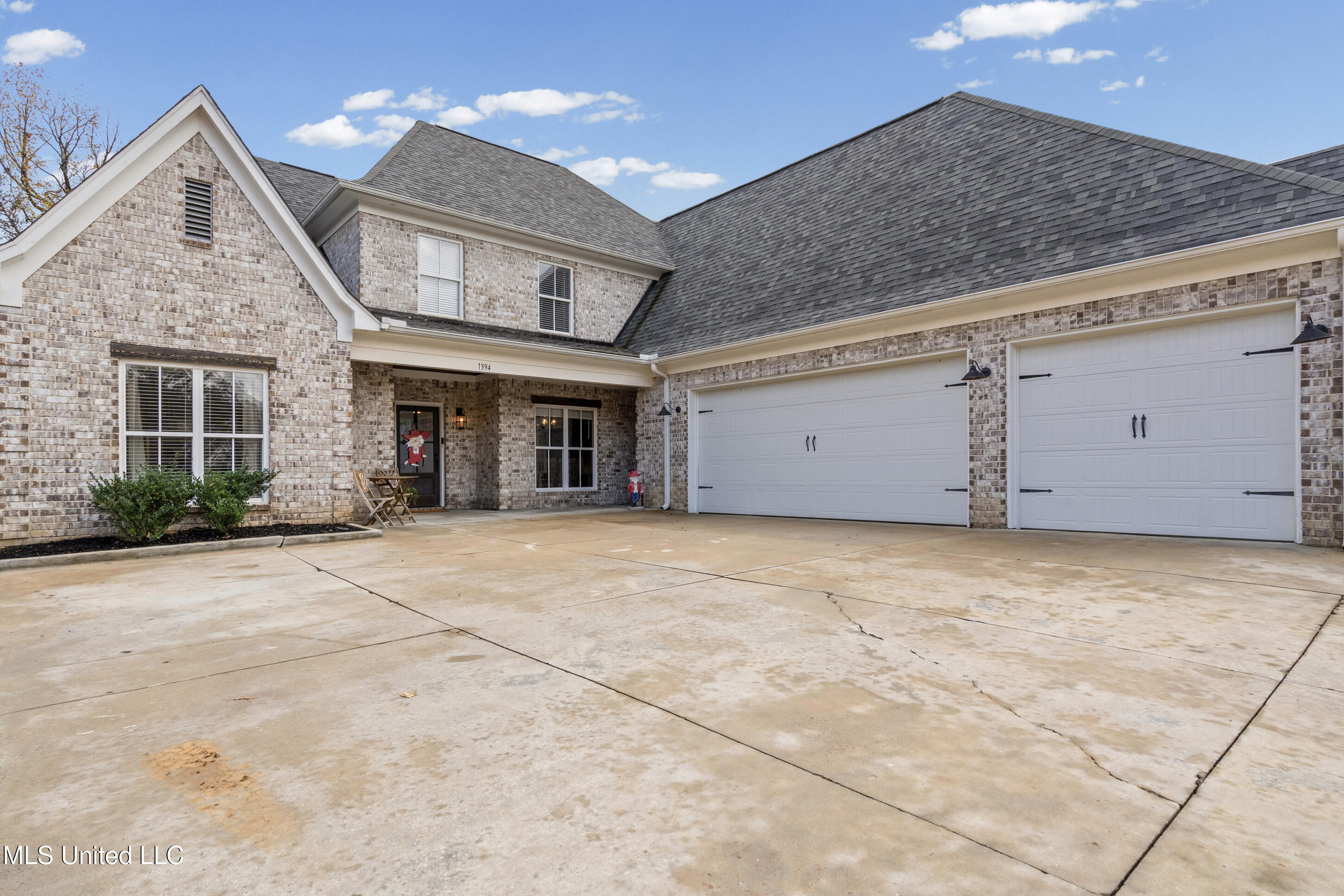 1394 Stone Gate Drive Hernando, MS 38632 - Photo 4 of 41 4__dsc1113_print