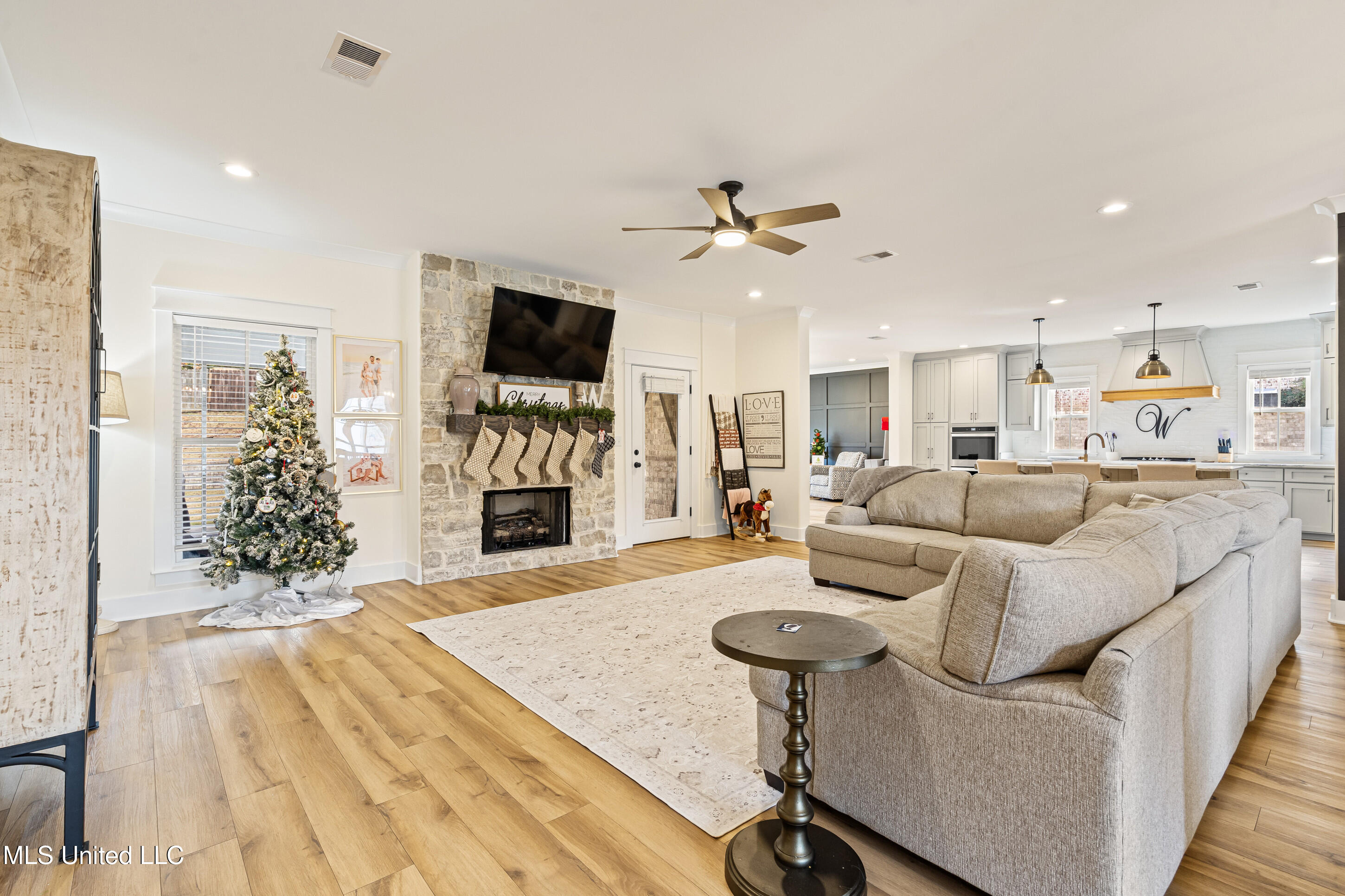 1394 Stone Gate Drive Hernando, MS 38632 - Photo 7 of 41 7__dsc1134_print