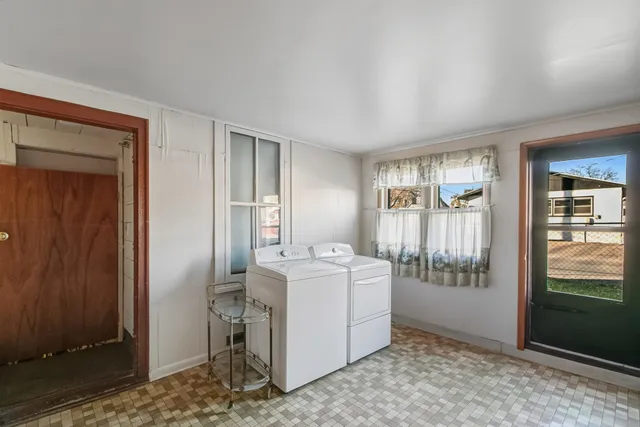 $159,900 | 133 South Albert Avenue, Reedsburg, WI 53959