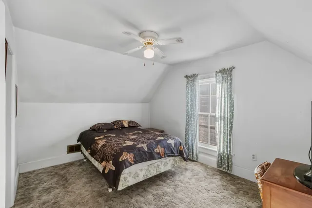 $159,900 | 133 South Albert Avenue, Reedsburg, WI 53959