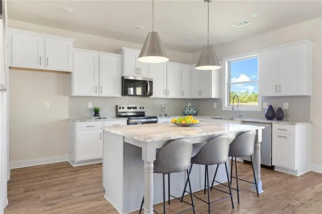 $599,900 | 942 Homepark Circle, Buford, GA 30518