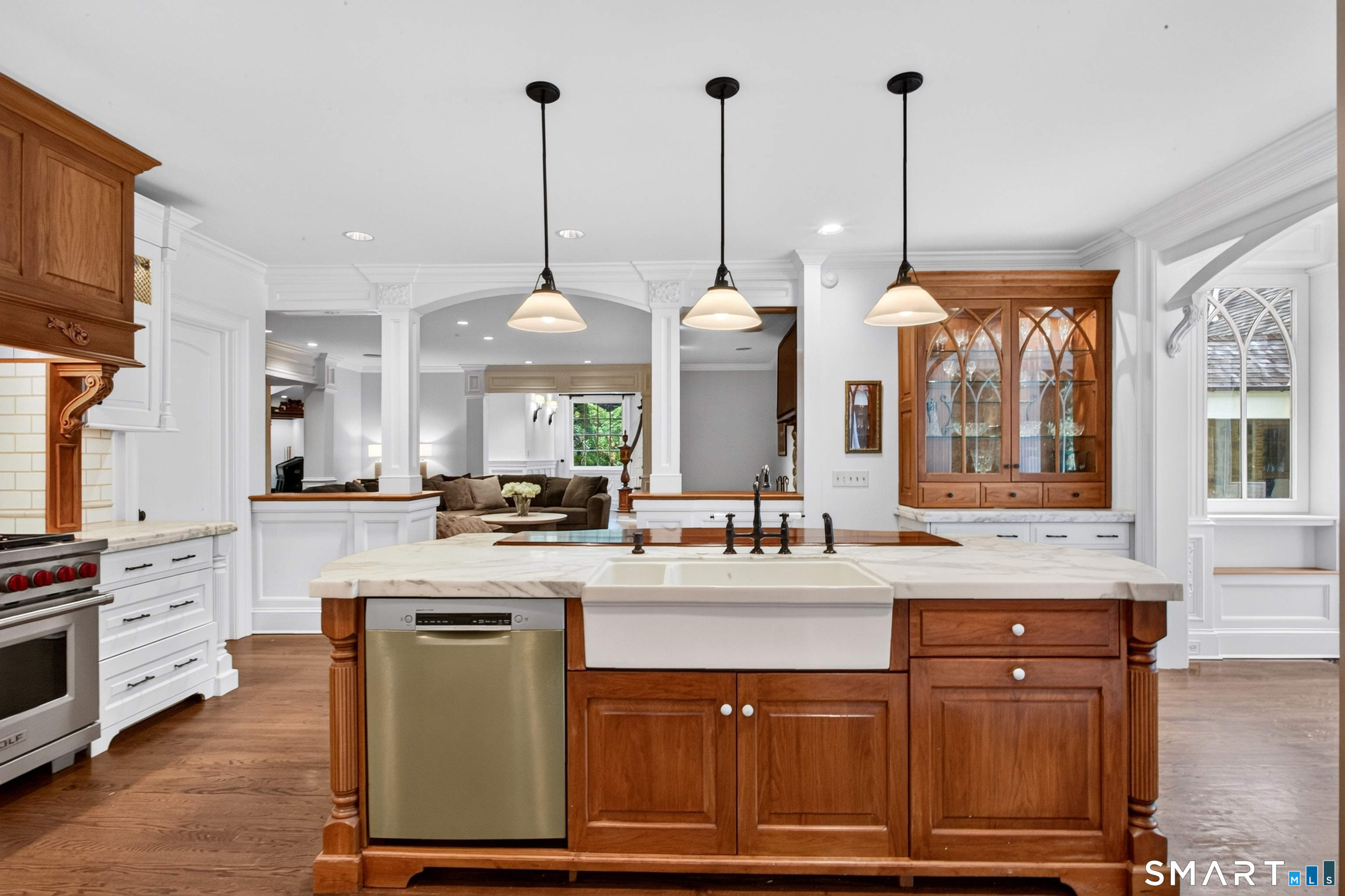 541 Sasco Hill Road Fairfield, CT 06824 - Photo 11 of 40 Gallery Image 11