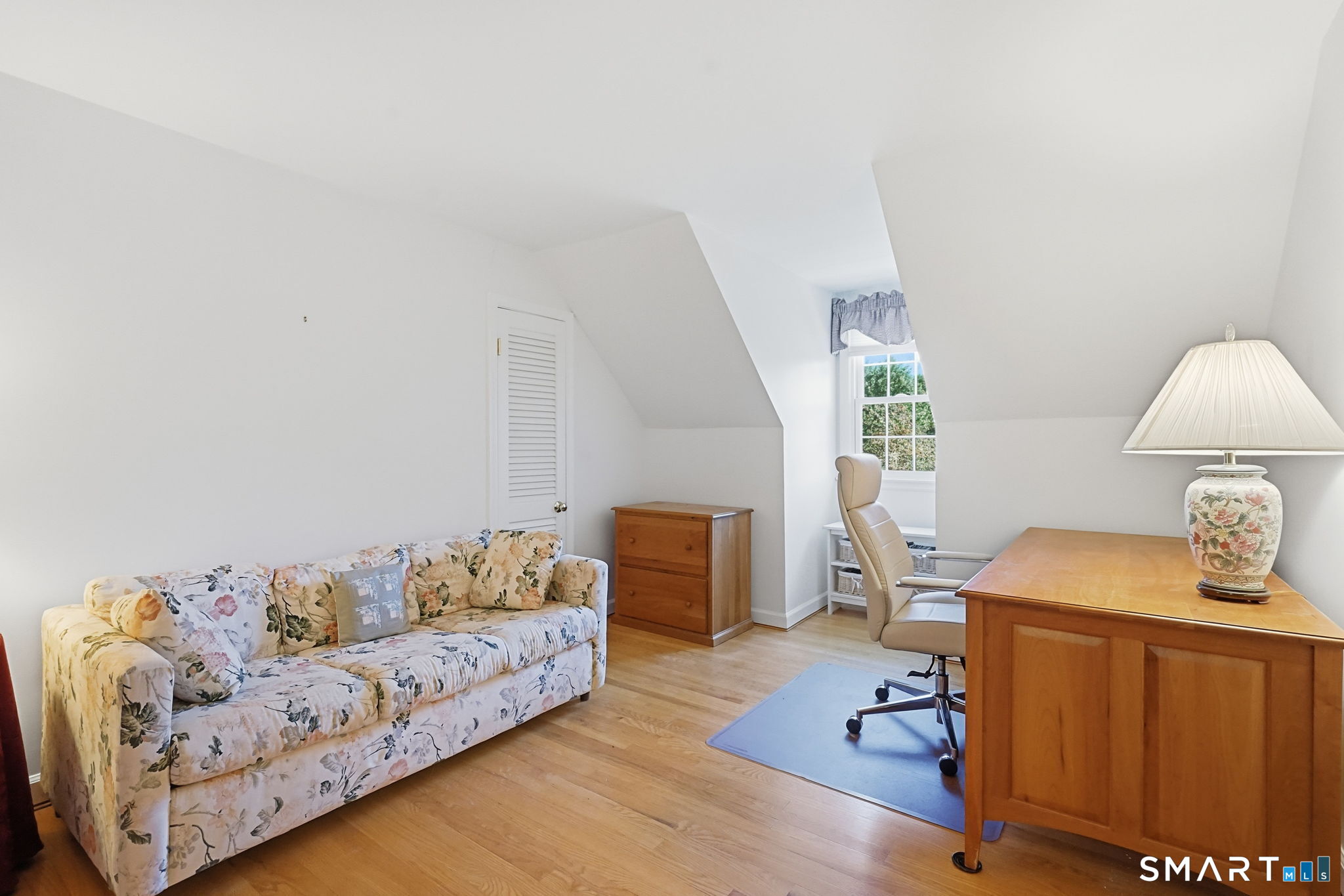 22 Chestnut Hill Road Simsbury, CT 06092 - Photo 30 of 39 Gallery Image 30