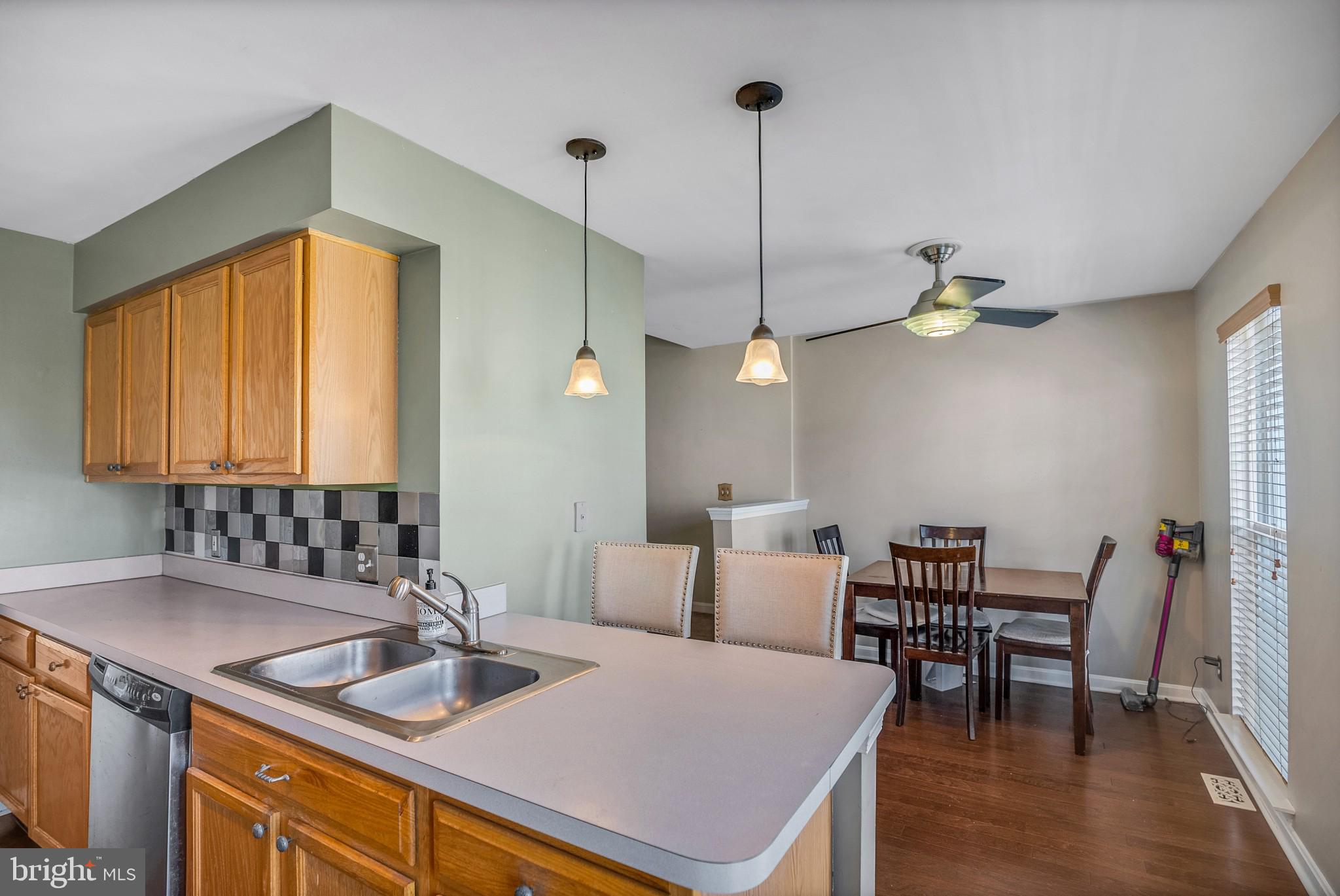 16 Weatherly Road Delran, NJ 08075 - Photo 6 of 31