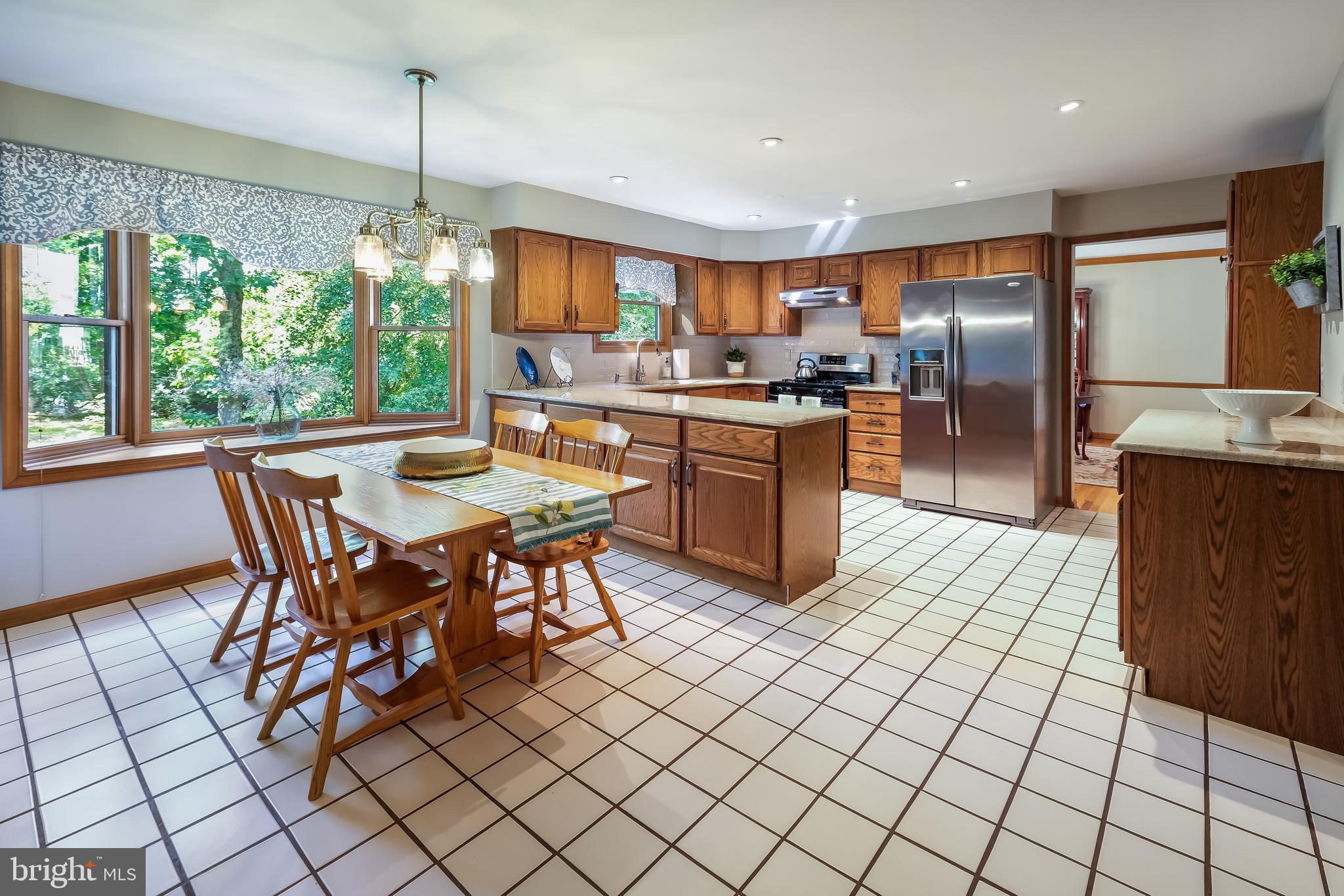 2292 Sand Trap Road Jamison, PA 18929 - Photo 7 of 35 Spacious Kitchen