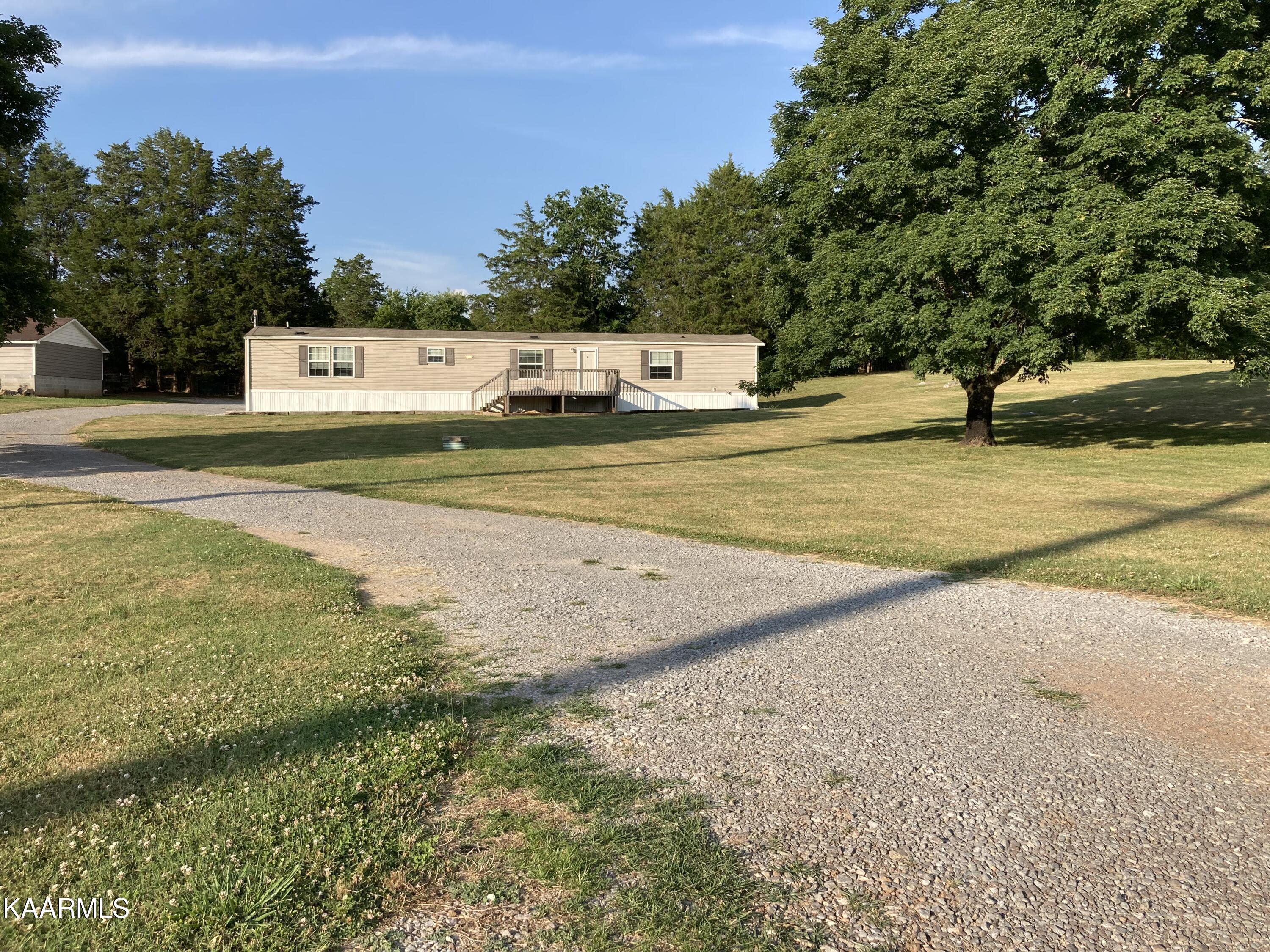 7406 Boruff Road Corryton, TN 37721 - Photo 3 of 41 IMG_1919