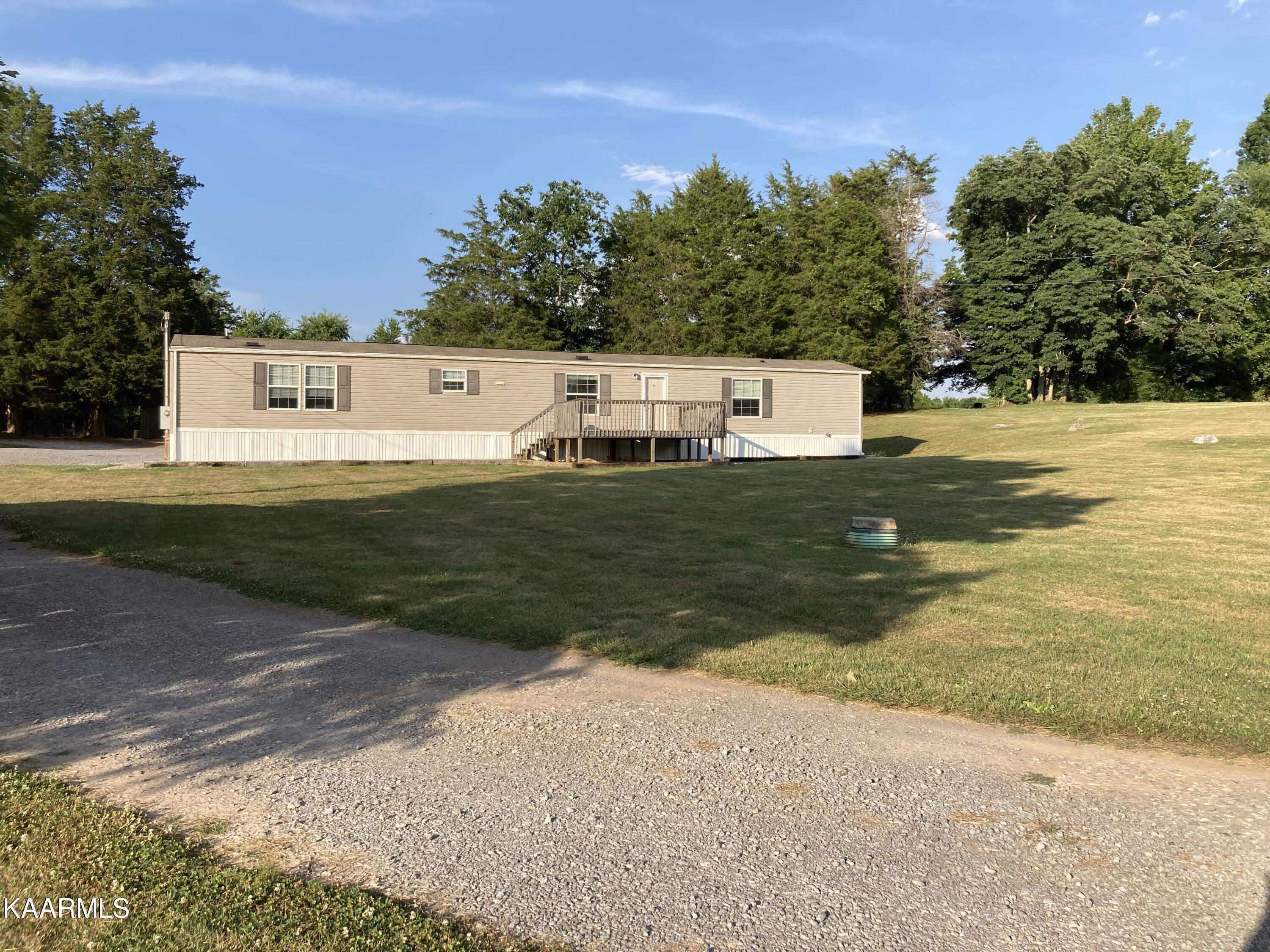 7406 Boruff Road Corryton, TN 37721 - Photo 5 of 41 IMG_1923