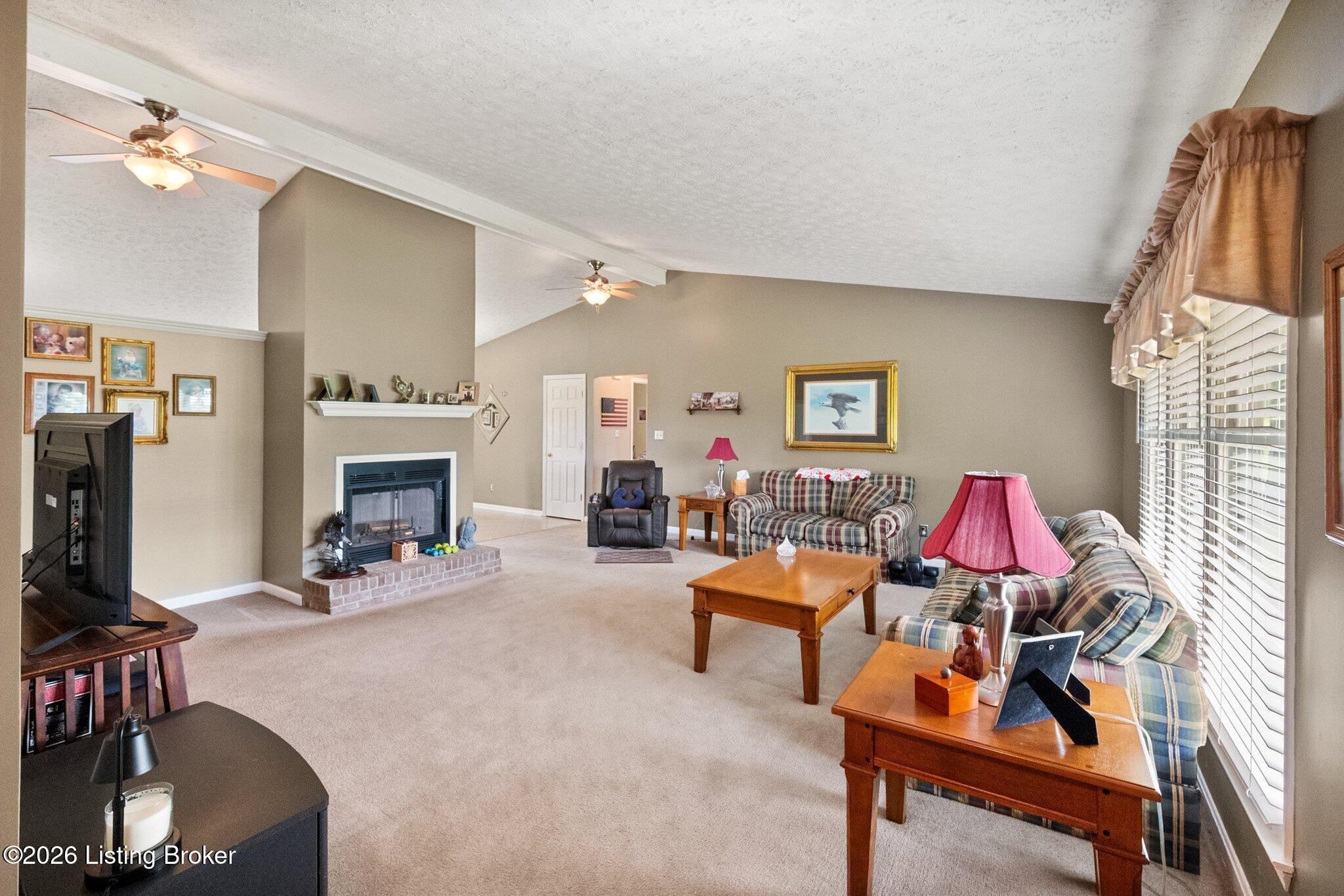 1246 Giltner Road Smithfield, KY 40068 - Photo 9 of 40 1246 Giltner Rd-0069