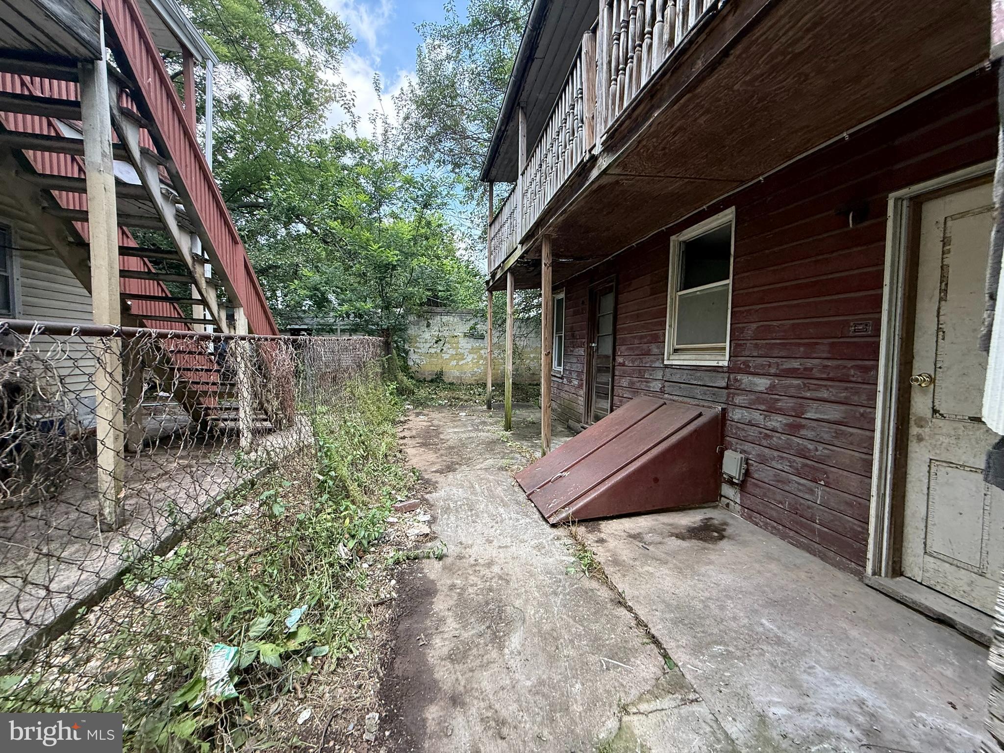 255 Walnut Street York, PA 17403 - Photo 4 of 26