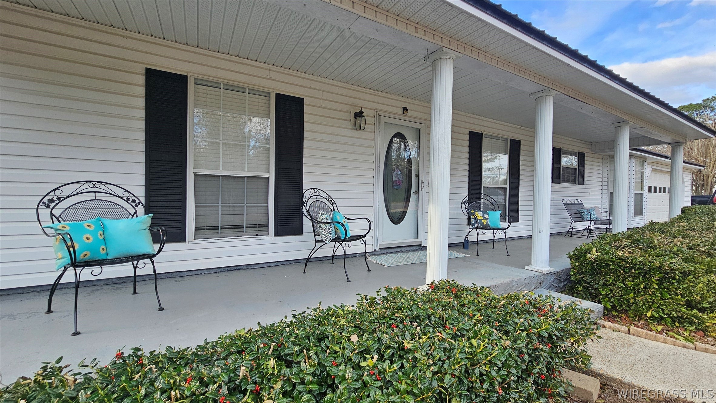 142 Whittle Hudson Road Ozark, AL 36360 - Photo 2 of 27 Gallery Image 2