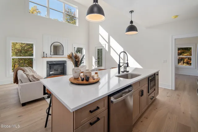 $650,000 | 24 Hill Crest Lane, Unit 5, Lake George, NY 12845