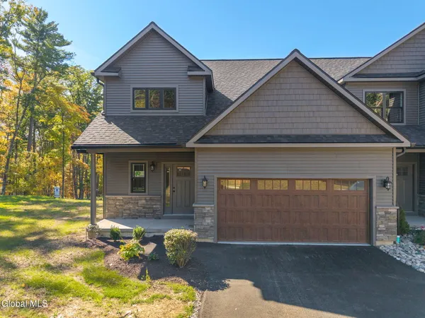 $650,000 | 24 Hill Crest Lane, Unit 5, Lake George, NY 12845