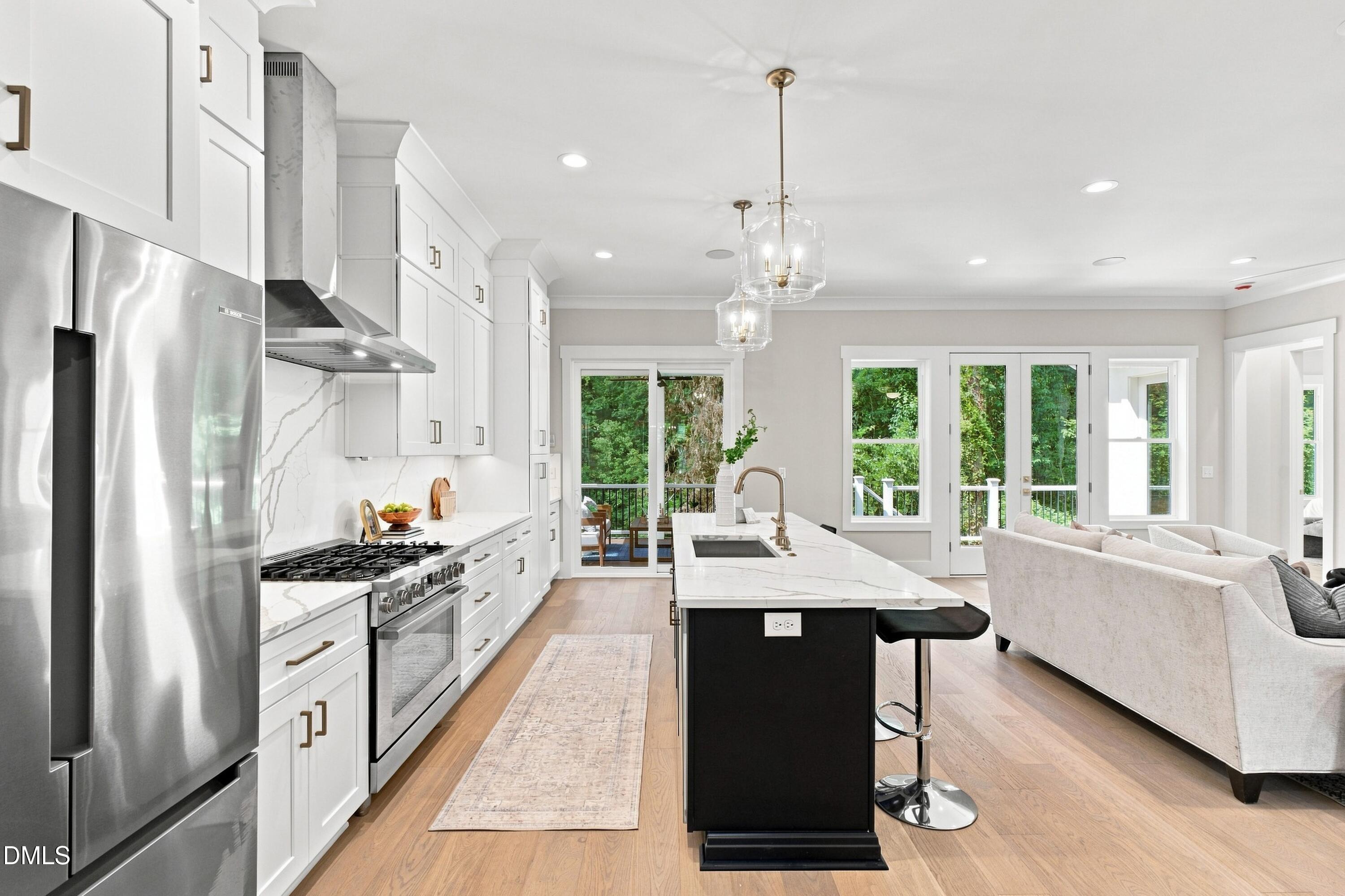 2923 Claremont Road Raleigh, NC 27608 - Photo 11 of 48 DSC07470