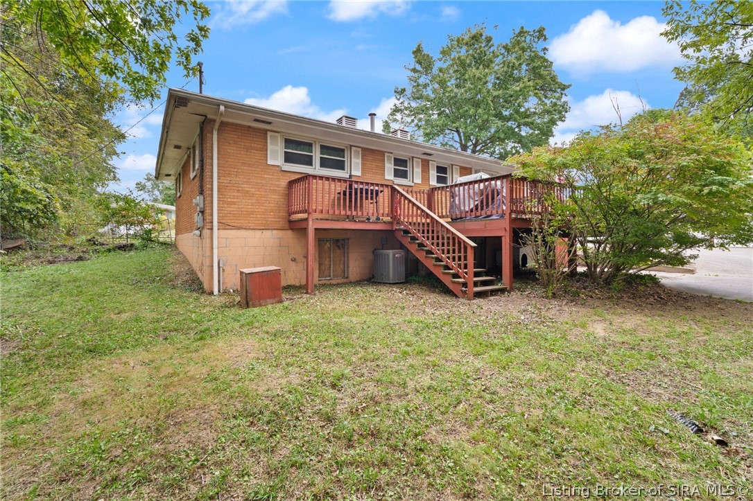 614 Lynn Road New Albany, IN 47150 - Photo 7 of 50 Gallery Image 7