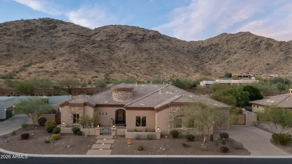 $1,675,000 | 3110 West Glenhaven Drive, Phoenix, AZ 85045