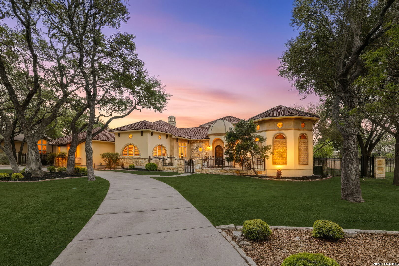 8207 Wild Wind Garden Ridge, TX 78266 - Photo 2 of 55