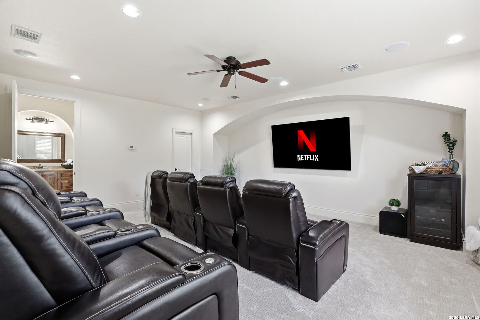 8207 Wild Wind Garden Ridge, TX 78266 - Photo 24 of 55