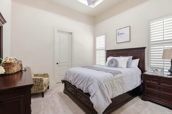 $1,150,000 | 8207 Wild Wind, Garden Ridge, TX 78266