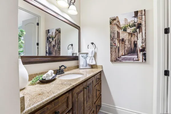 $1,150,000 | 8207 Wild Wind, Garden Ridge, TX 78266